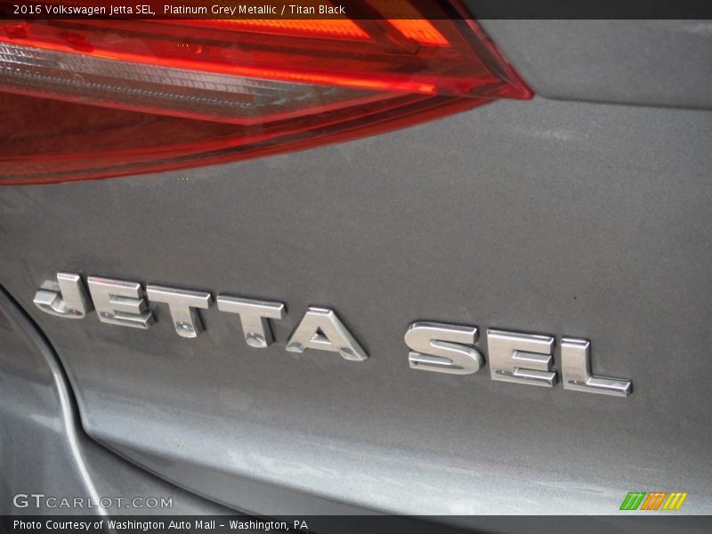 Platinum Grey Metallic / Titan Black 2016 Volkswagen Jetta SEL