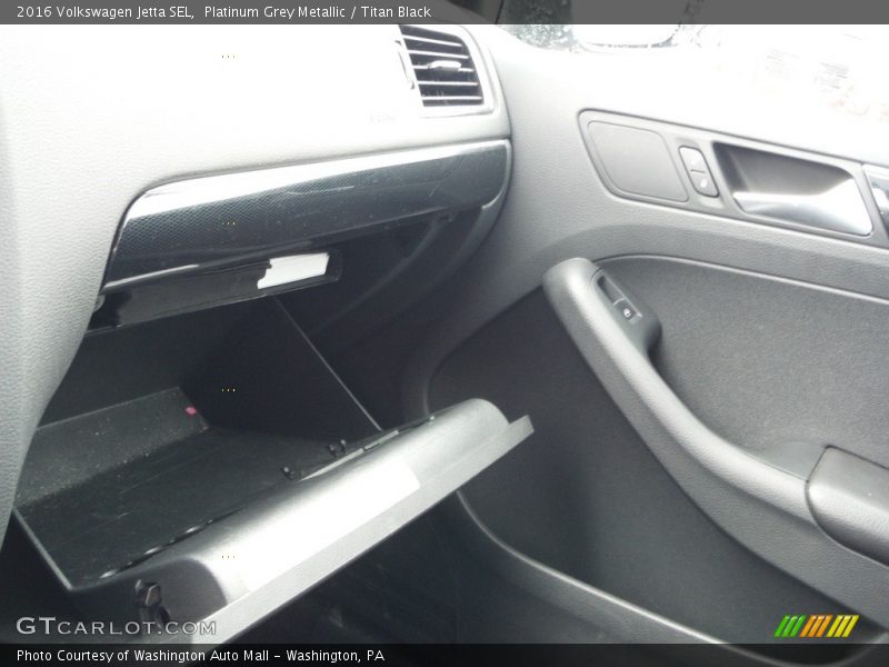 Platinum Grey Metallic / Titan Black 2016 Volkswagen Jetta SEL