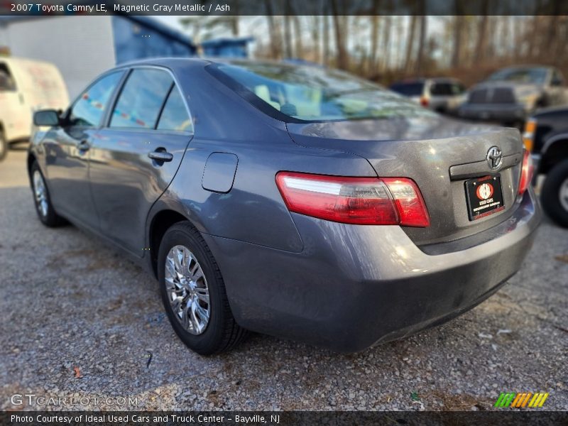 Magnetic Gray Metallic / Ash 2007 Toyota Camry LE