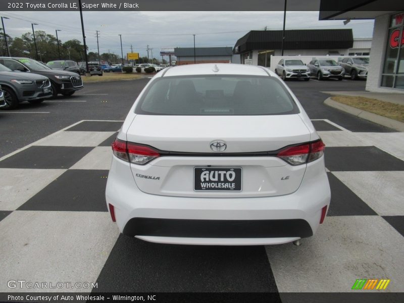 Super White / Black 2022 Toyota Corolla LE