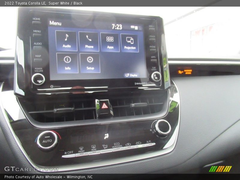 Super White / Black 2022 Toyota Corolla LE