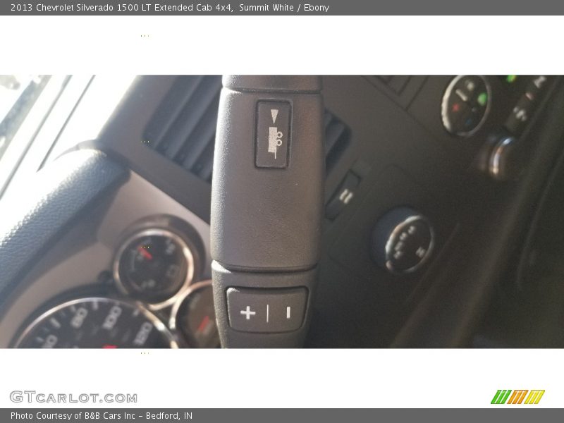 Summit White / Ebony 2013 Chevrolet Silverado 1500 LT Extended Cab 4x4