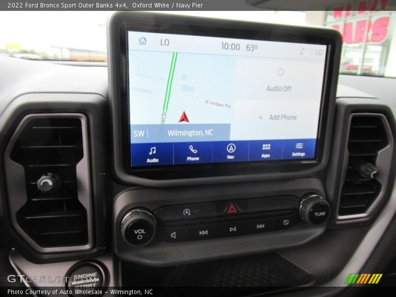 Oxford White / Navy Pier 2022 Ford Bronco Sport Outer Banks 4x4