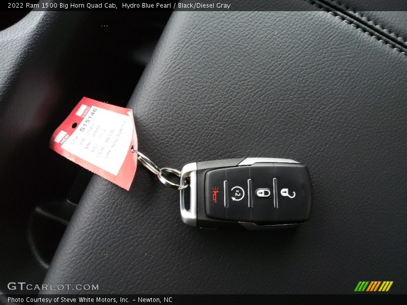 Keys of 2022 1500 Big Horn Quad Cab