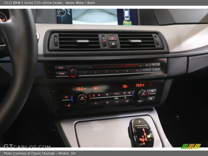 Alpine White / Black 2013 BMW 5 Series 535i xDrive Sedan