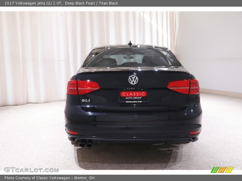 Deep Black Pearl / Titan Black 2017 Volkswagen Jetta GLI 2.0T