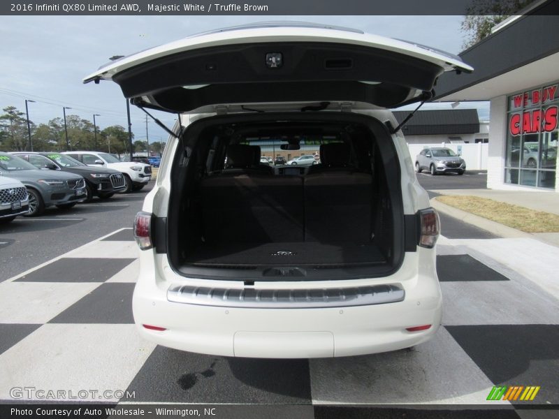 Majestic White / Truffle Brown 2016 Infiniti QX80 Limited AWD