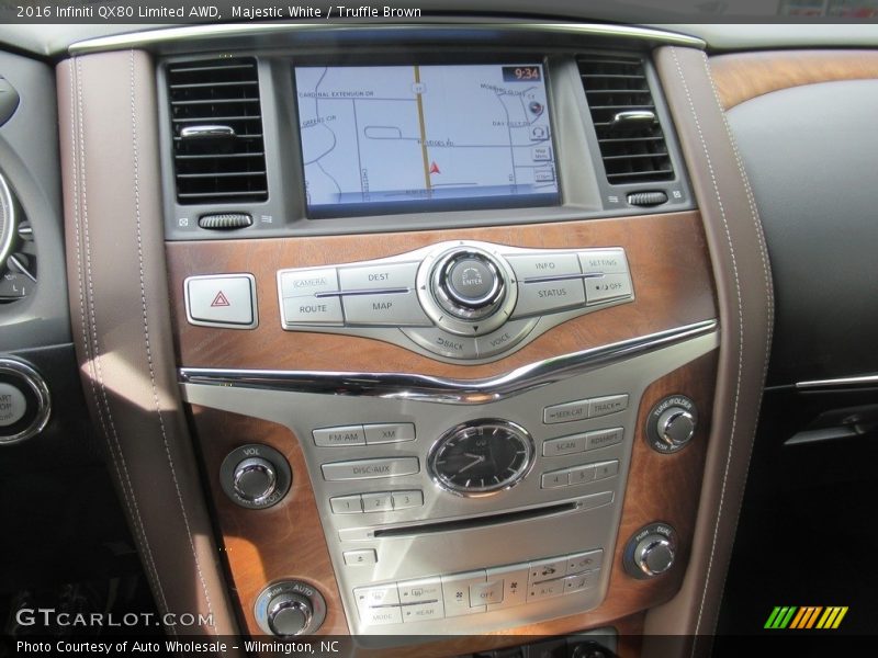 Controls of 2016 QX80 Limited AWD