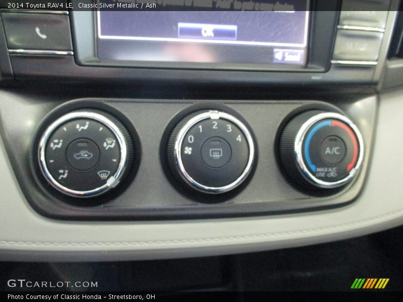 Classic Silver Metallic / Ash 2014 Toyota RAV4 LE