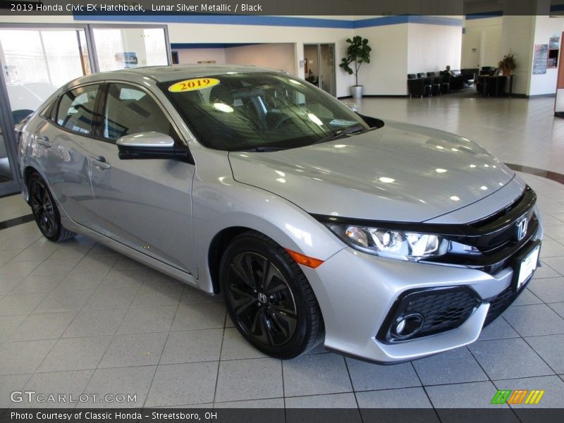 Lunar Silver Metallic / Black 2019 Honda Civic EX Hatchback