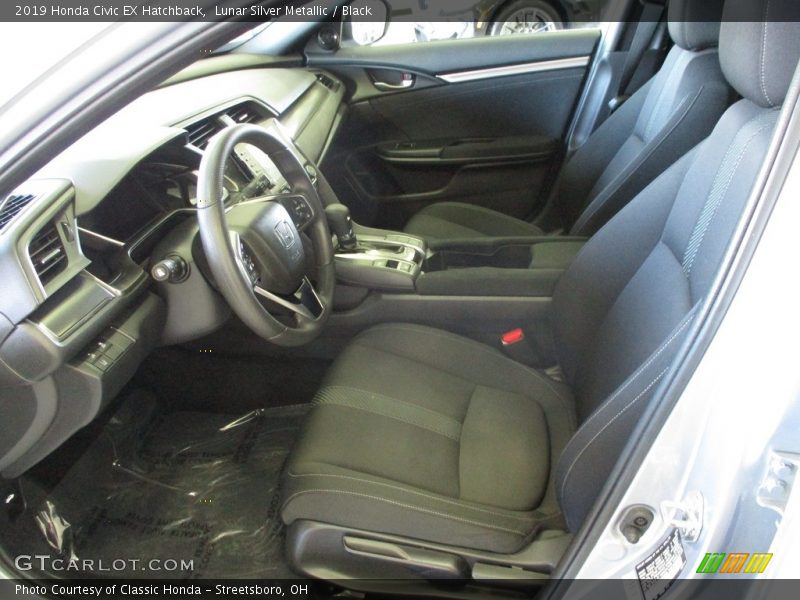Lunar Silver Metallic / Black 2019 Honda Civic EX Hatchback