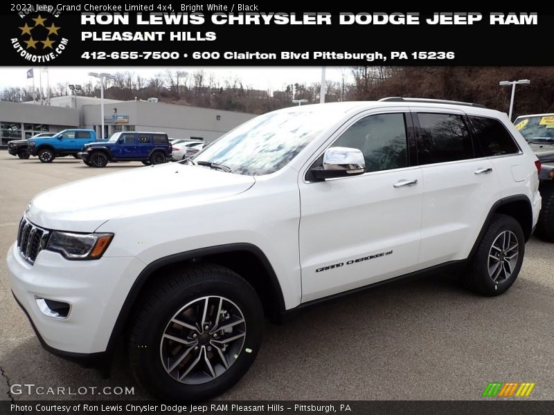 Bright White / Black 2022 Jeep Grand Cherokee Limited 4x4