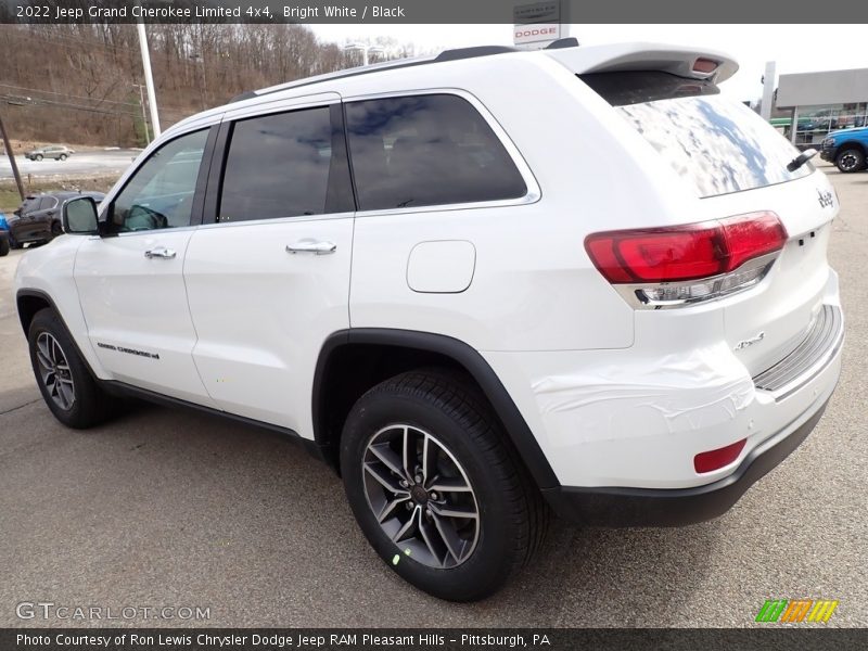 Bright White / Black 2022 Jeep Grand Cherokee Limited 4x4