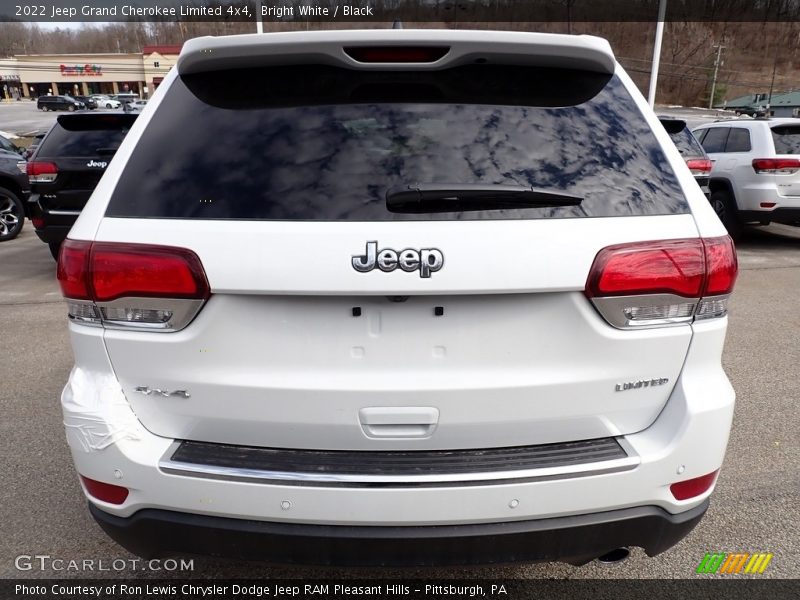 Bright White / Black 2022 Jeep Grand Cherokee Limited 4x4