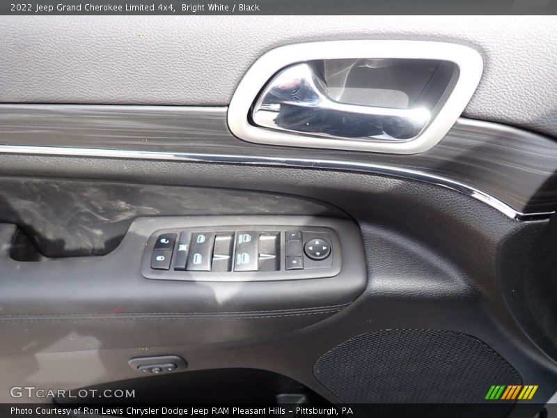 Bright White / Black 2022 Jeep Grand Cherokee Limited 4x4