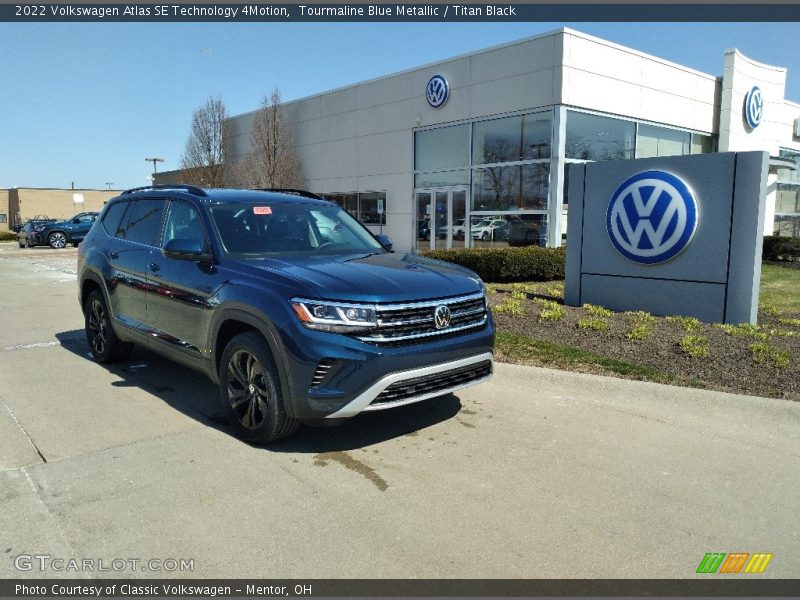 Tourmaline Blue Metallic / Titan Black 2022 Volkswagen Atlas SE Technology 4Motion