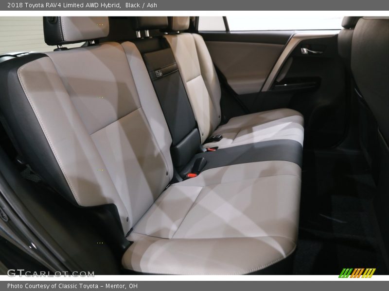Black / Ash 2018 Toyota RAV4 Limited AWD Hybrid