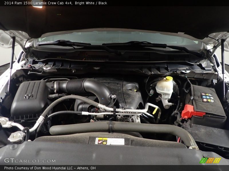 Bright White / Black 2014 Ram 1500 Laramie Crew Cab 4x4