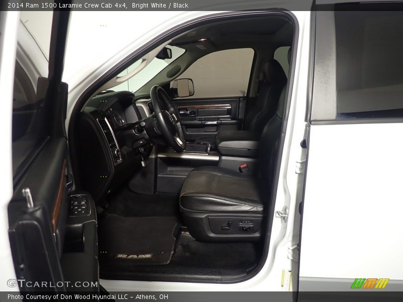 Bright White / Black 2014 Ram 1500 Laramie Crew Cab 4x4