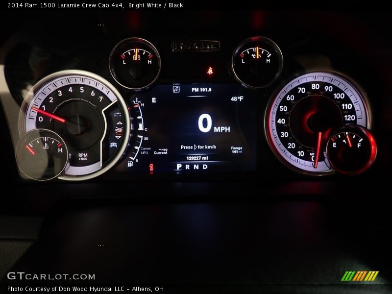 Bright White / Black 2014 Ram 1500 Laramie Crew Cab 4x4