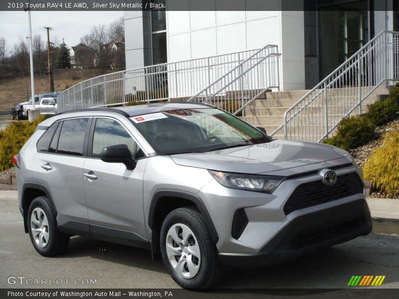 Silver Sky Metallic / Black 2019 Toyota RAV4 LE AWD