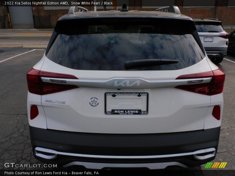 Snow White Pearl / Black 2022 Kia Seltos Nightfall Edition AWD