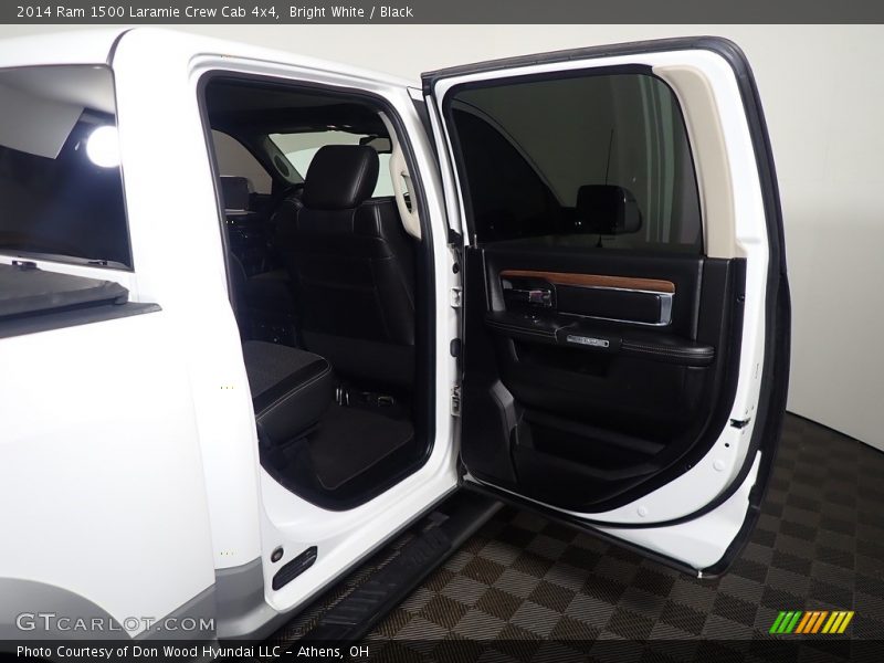 Bright White / Black 2014 Ram 1500 Laramie Crew Cab 4x4