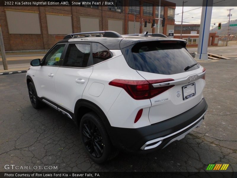 Snow White Pearl / Black 2022 Kia Seltos Nightfall Edition AWD