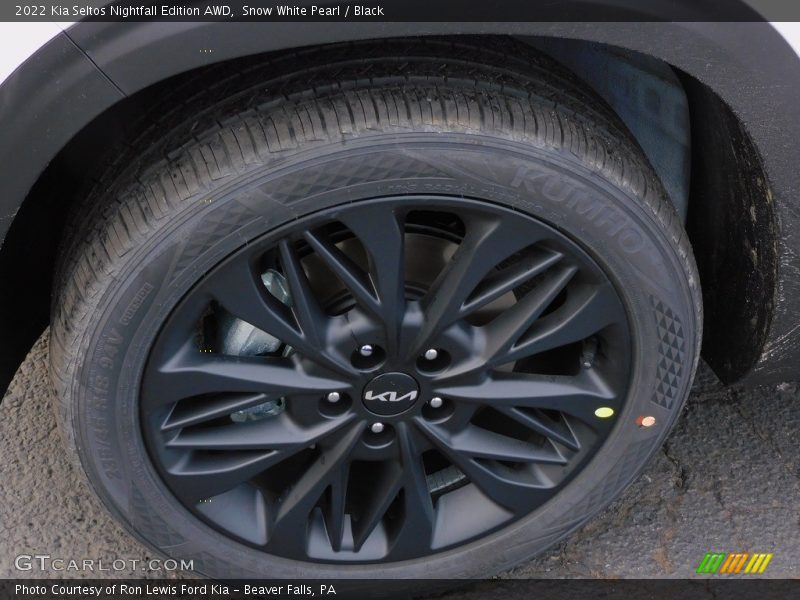 Snow White Pearl / Black 2022 Kia Seltos Nightfall Edition AWD