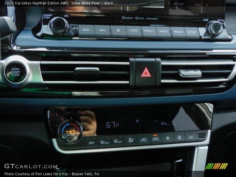 Snow White Pearl / Black 2022 Kia Seltos Nightfall Edition AWD