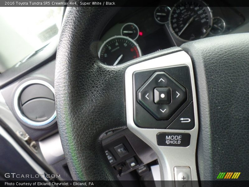 Super White / Black 2016 Toyota Tundra SR5 CrewMax 4x4