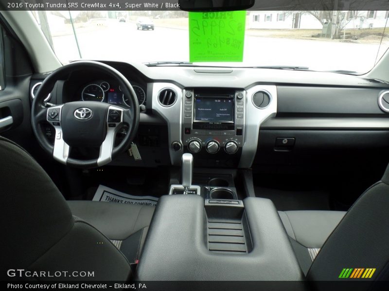 Super White / Black 2016 Toyota Tundra SR5 CrewMax 4x4