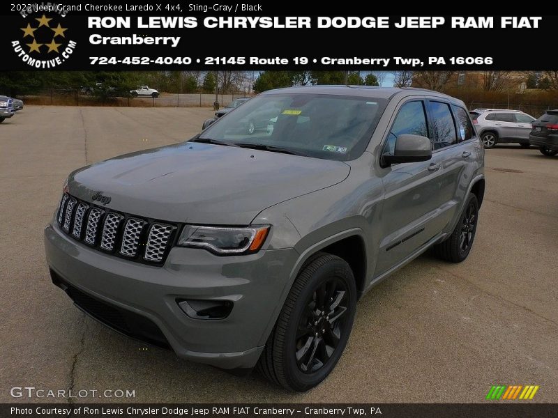 Sting-Gray / Black 2022 Jeep Grand Cherokee Laredo X 4x4