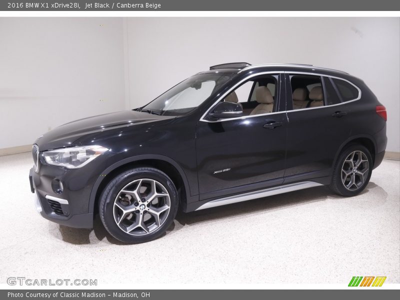 Jet Black / Canberra Beige 2016 BMW X1 xDrive28i
