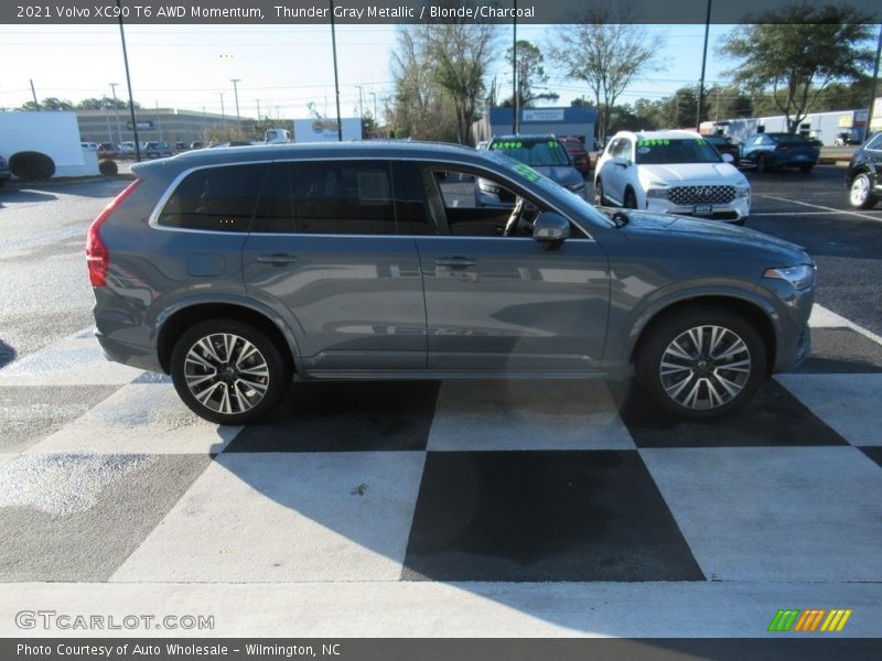 Thunder Gray Metallic / Blonde/Charcoal 2021 Volvo XC90 T6 AWD Momentum