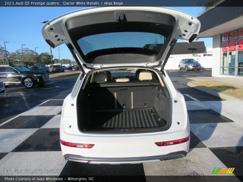 Glacier White Metallic / Atlas Beige 2021 Audi Q5 Prestige quattro