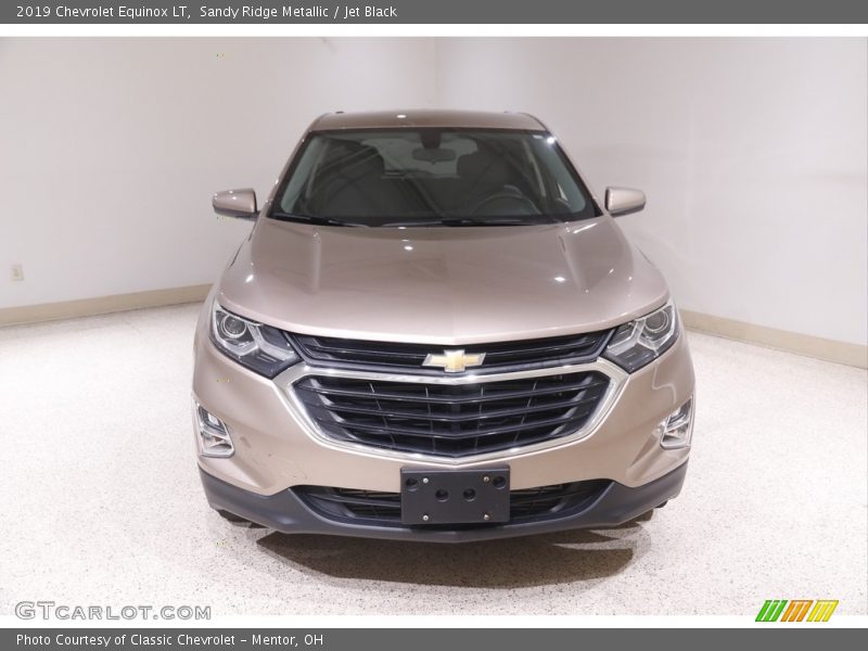Sandy Ridge Metallic / Jet Black 2019 Chevrolet Equinox LT