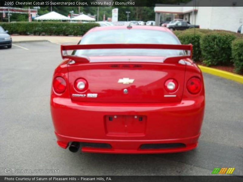 Victory Red / Ebony/Red 2005 Chevrolet Cobalt SS Supercharged Coupe