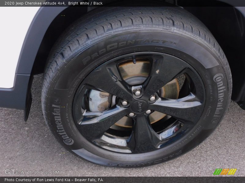 Bright White / Black 2020 Jeep Cherokee Altitude 4x4