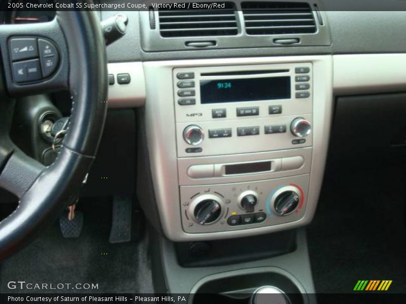 Victory Red / Ebony/Red 2005 Chevrolet Cobalt SS Supercharged Coupe
