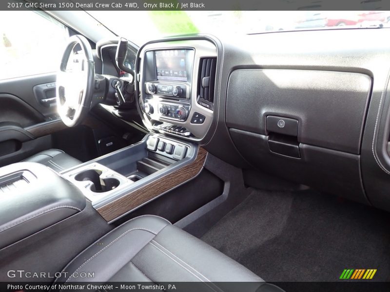 Onyx Black / Jet Black 2017 GMC Sierra 1500 Denali Crew Cab 4WD