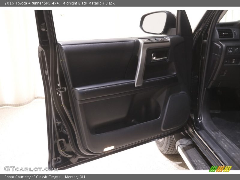 Midnight Black Metallic / Black 2016 Toyota 4Runner SR5 4x4