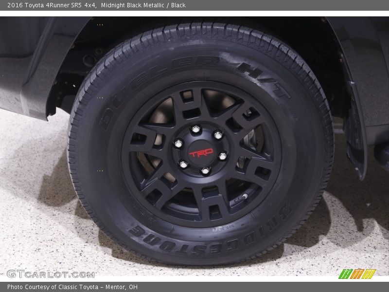 Midnight Black Metallic / Black 2016 Toyota 4Runner SR5 4x4