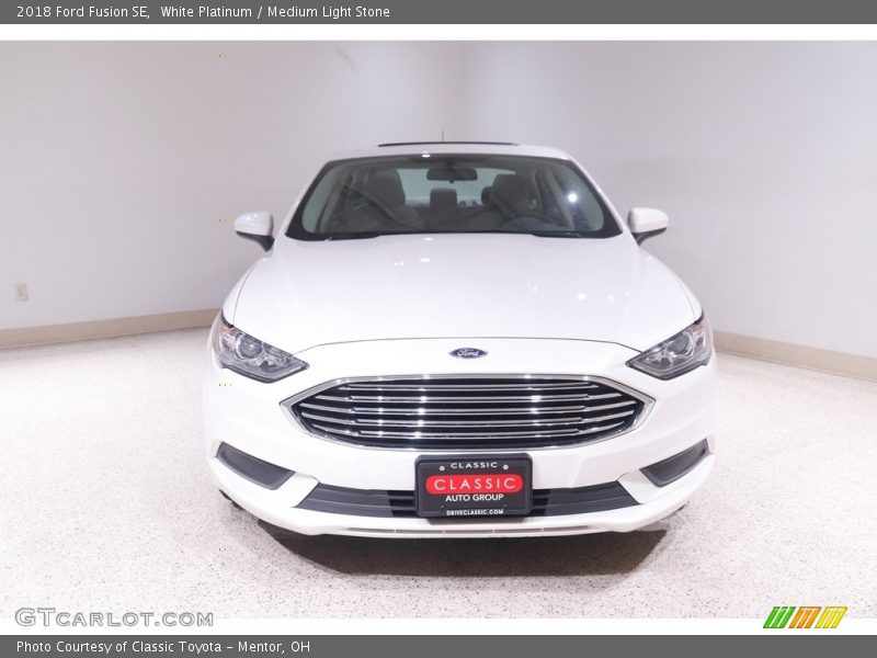White Platinum / Medium Light Stone 2018 Ford Fusion SE