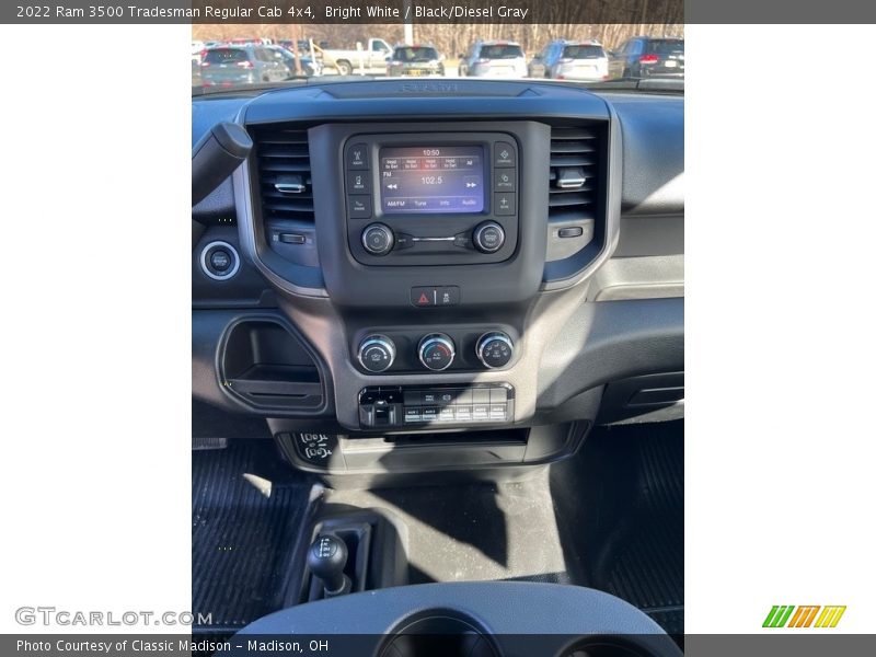 Bright White / Black/Diesel Gray 2022 Ram 3500 Tradesman Regular Cab 4x4