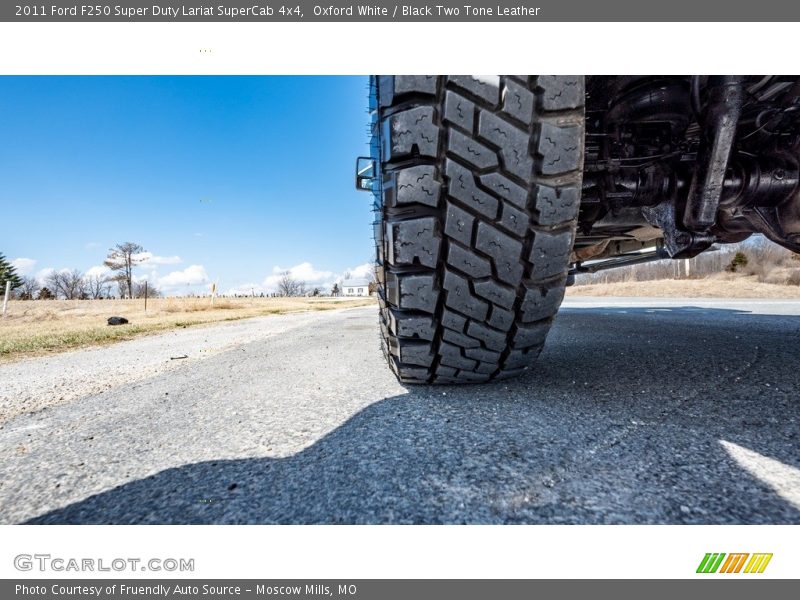Oxford White / Black Two Tone Leather 2011 Ford F250 Super Duty Lariat SuperCab 4x4