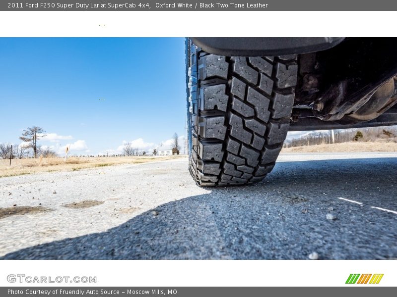 Oxford White / Black Two Tone Leather 2011 Ford F250 Super Duty Lariat SuperCab 4x4