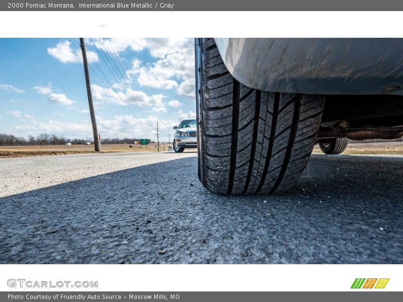 International Blue Metallic / Gray 2000 Pontiac Montana