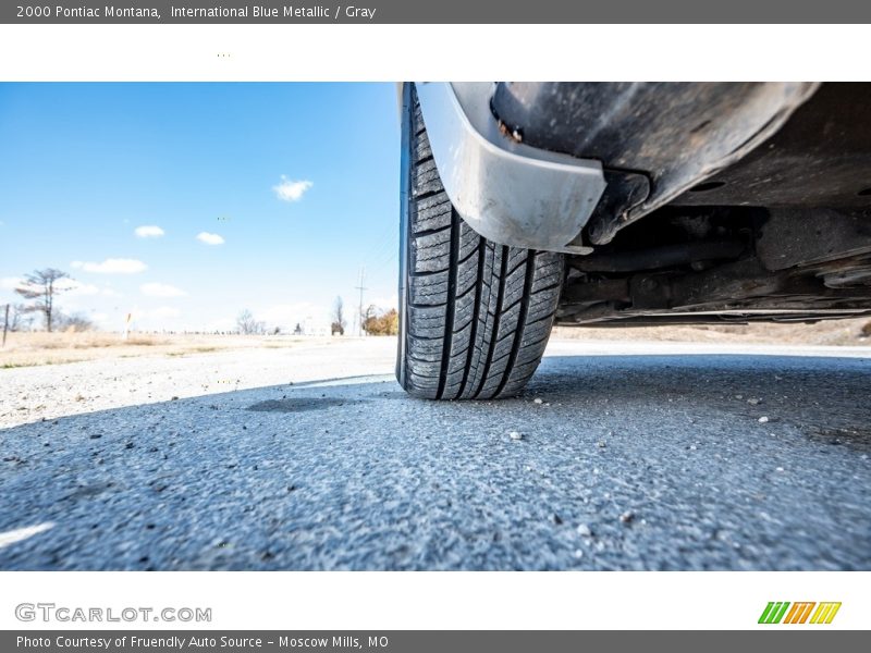 International Blue Metallic / Gray 2000 Pontiac Montana