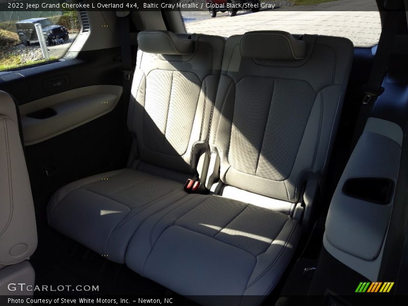 Baltic Gray Metallic / Global Black/Steel Gray 2022 Jeep Grand Cherokee L Overland 4x4